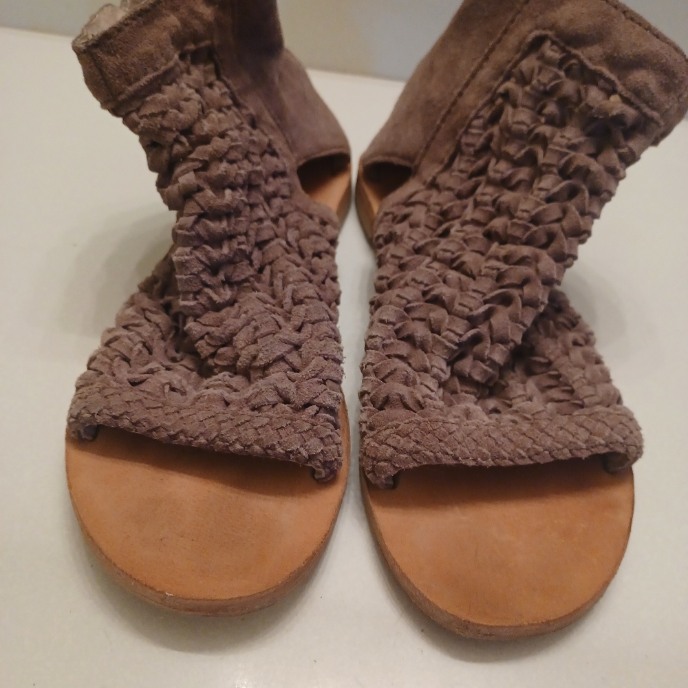 Free People Brown Woven Leather Gladiator Sandals Island Cruiser Size 38 / 7.5
